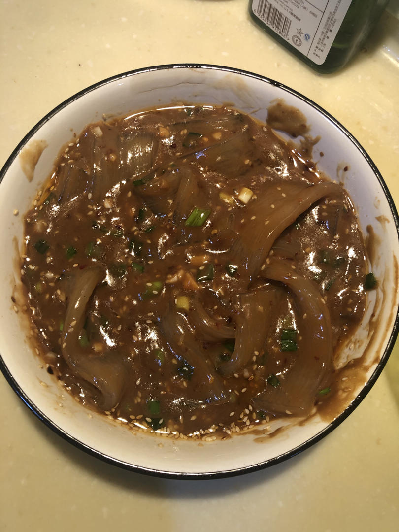 秒杀小夜市的麻酱流汁宽粉