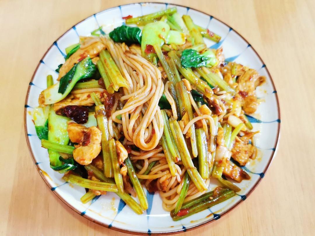 歹歹的新疆炒米粉