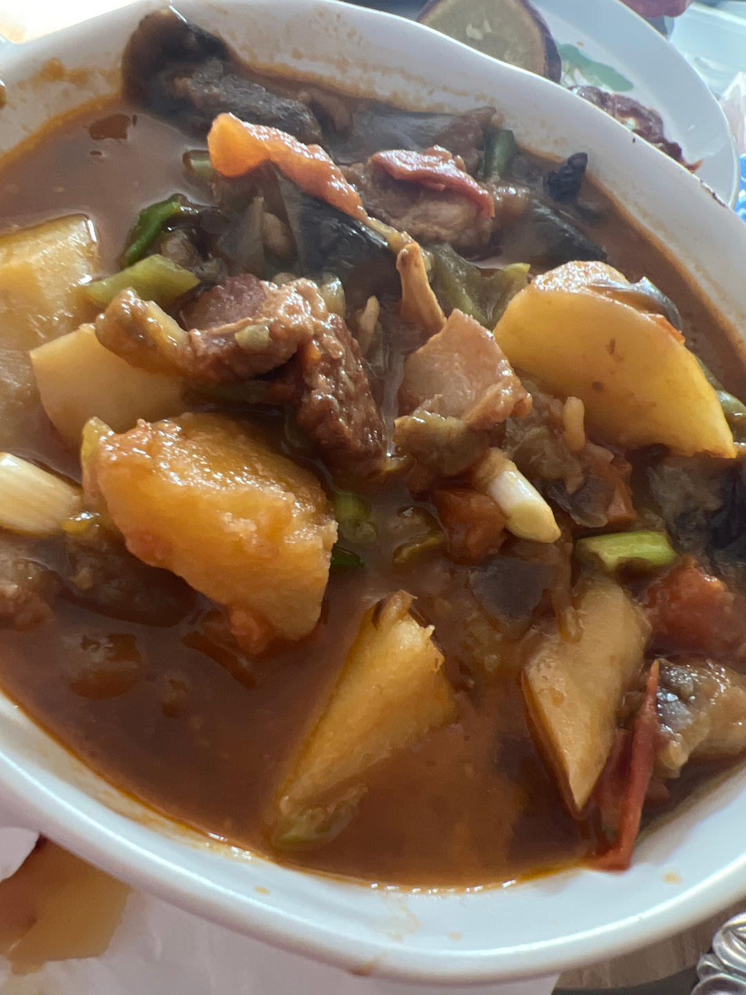 东北乱炖（茄子炖西红柿土豆）