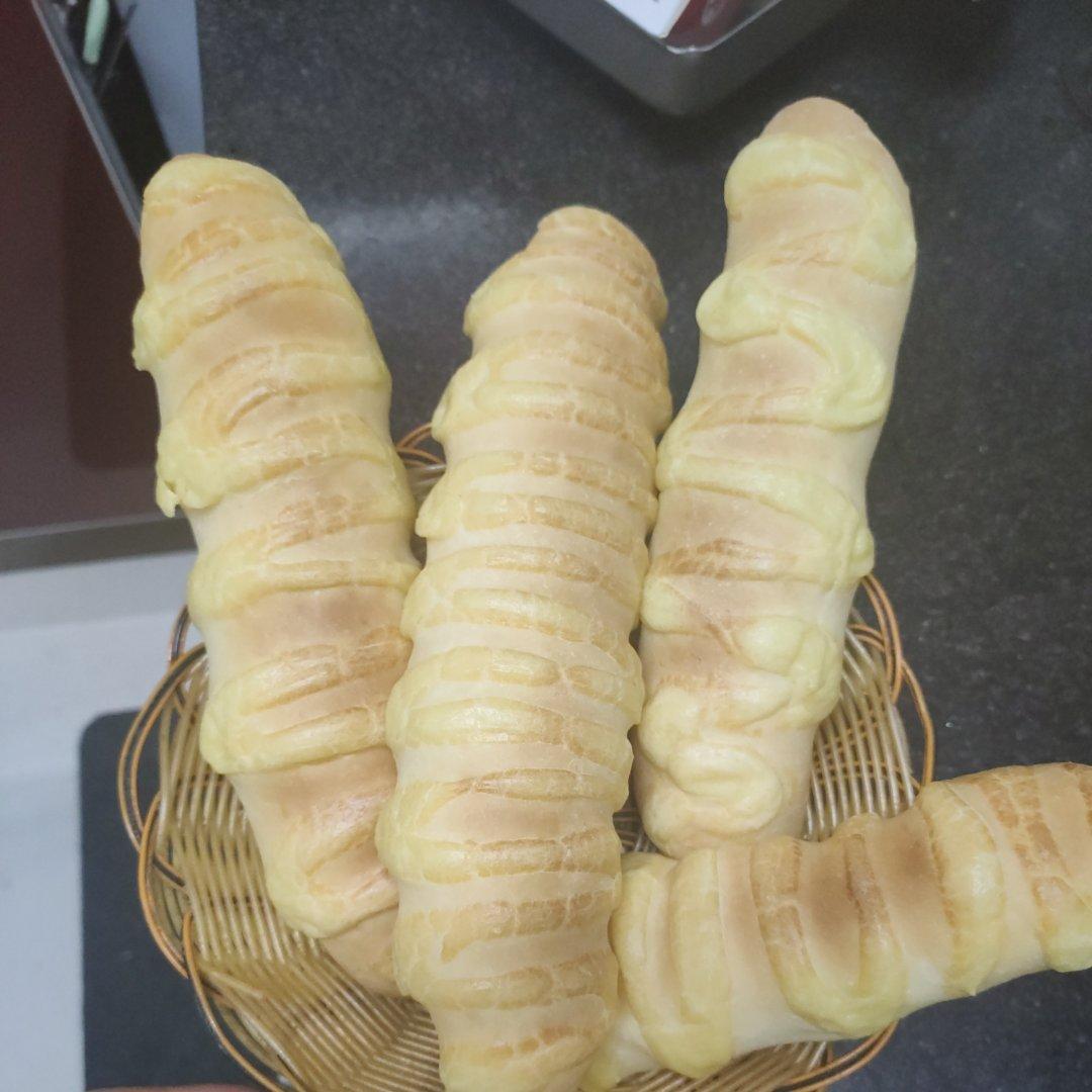 毛毛虫面包