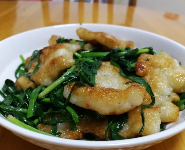 爱吃墨鱼饼/虾饼的做法