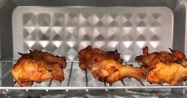 烤箱烤鸡腿