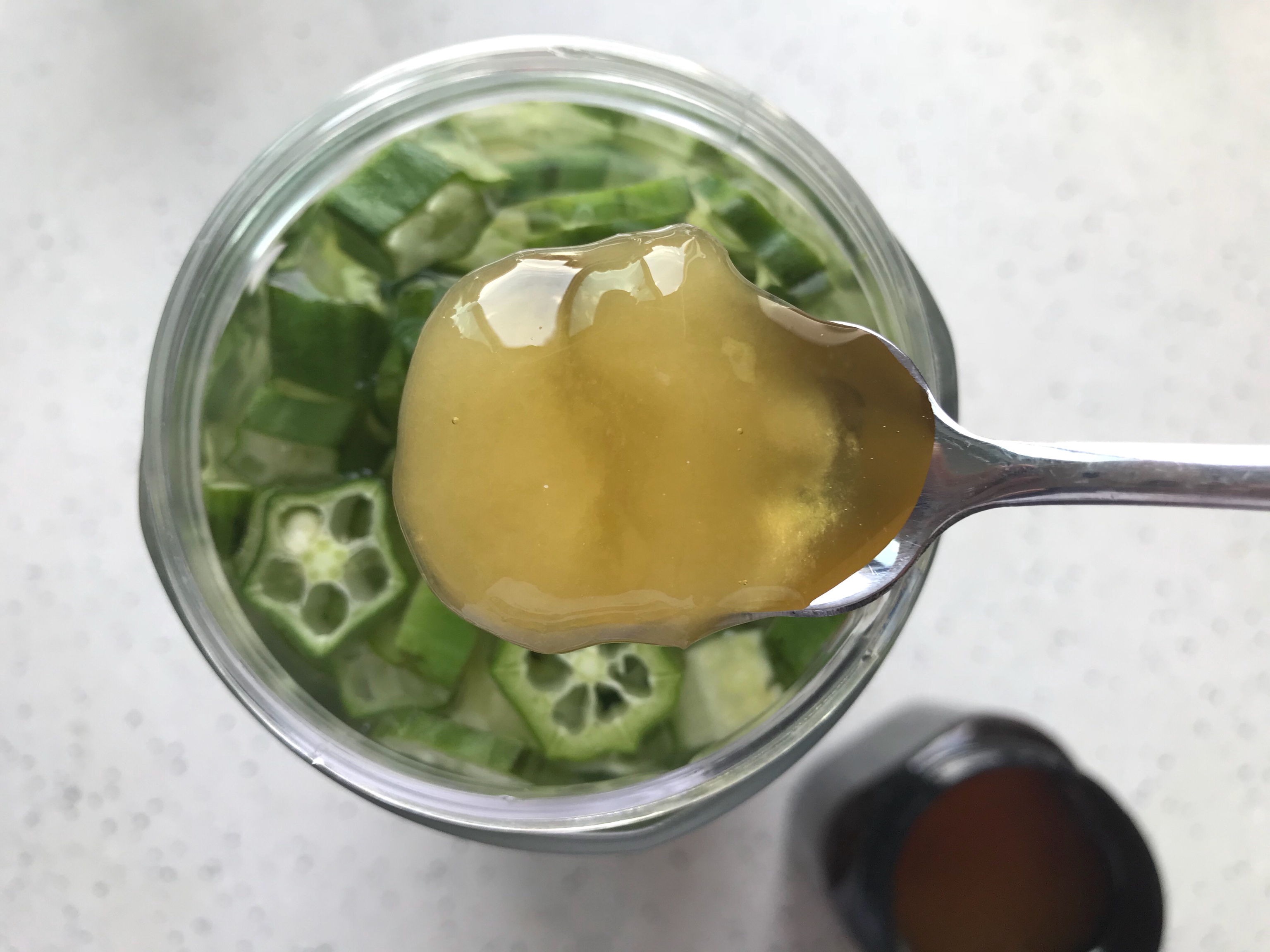 绿精灵～牛油果精力汁的做法 步骤8