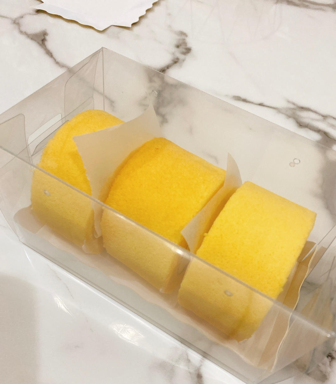 蛋糕卷这样做‼️不掉皮不开裂（小视频食谱）