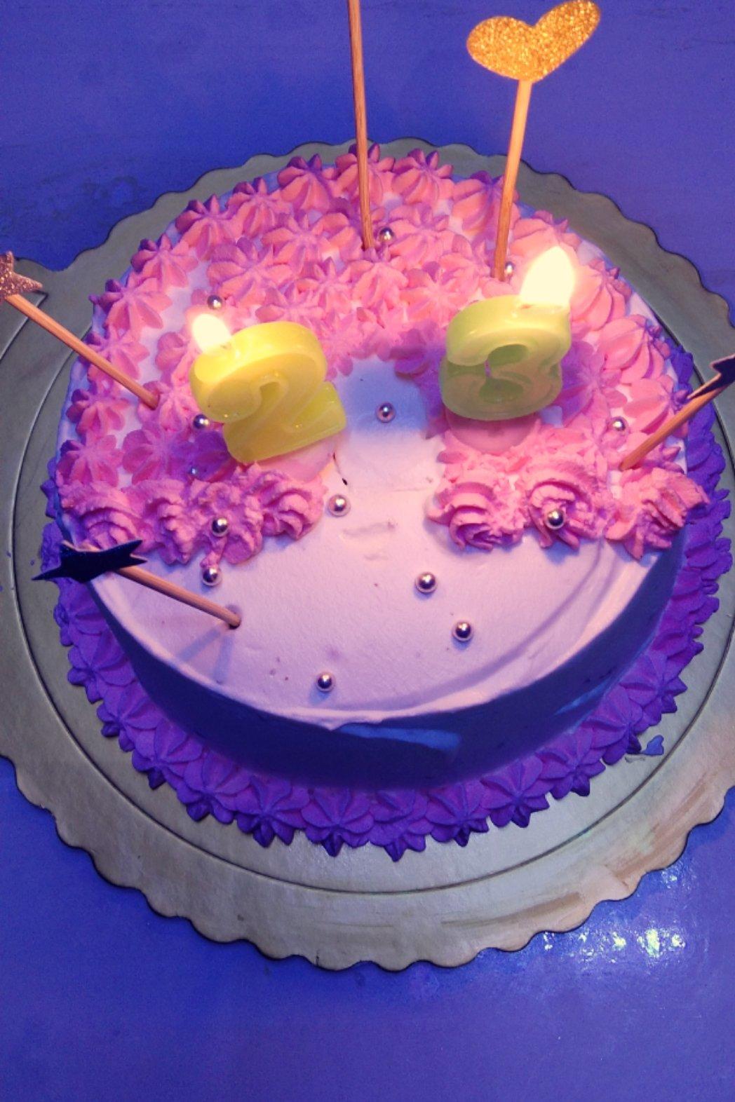 详细的裱花教程--彩虹蛋糕