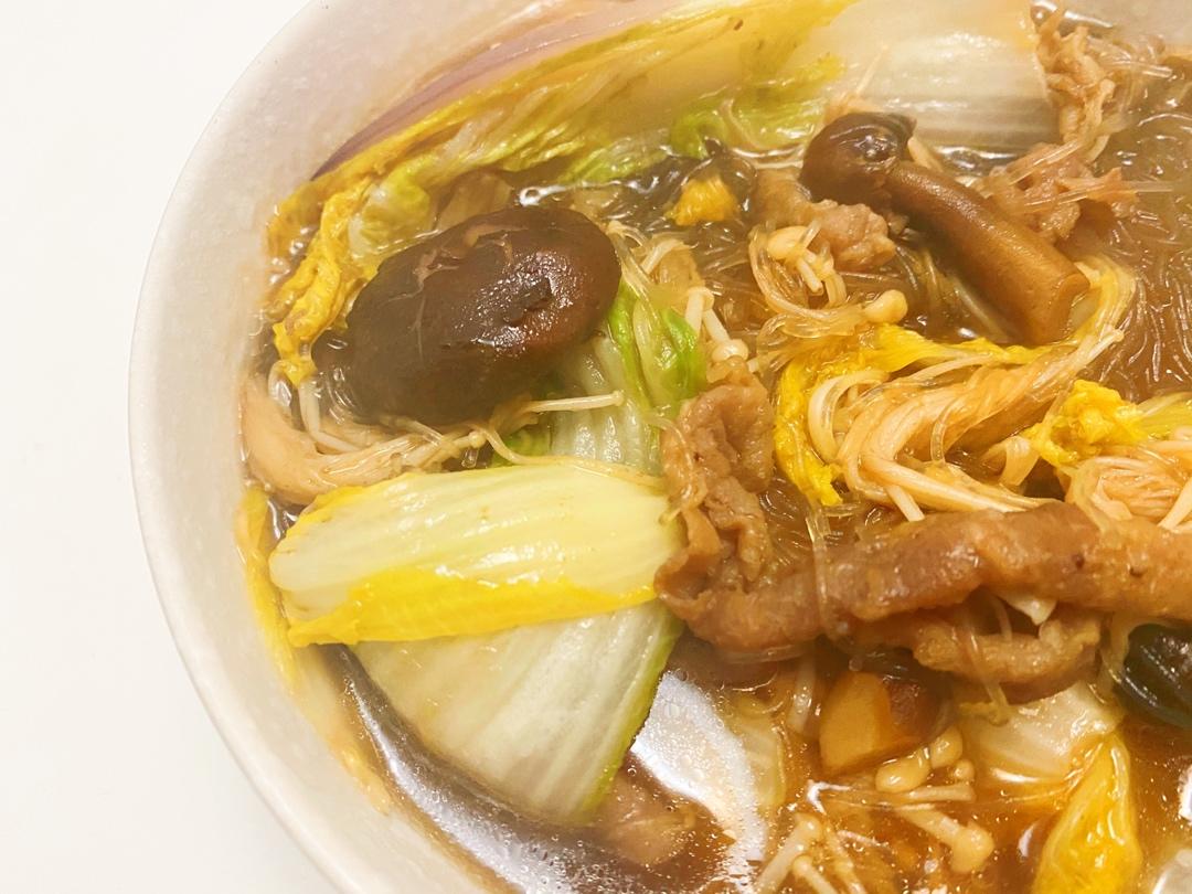 寿喜烧 Sukiyaki （日式牛肉火锅）｜简单美味营养