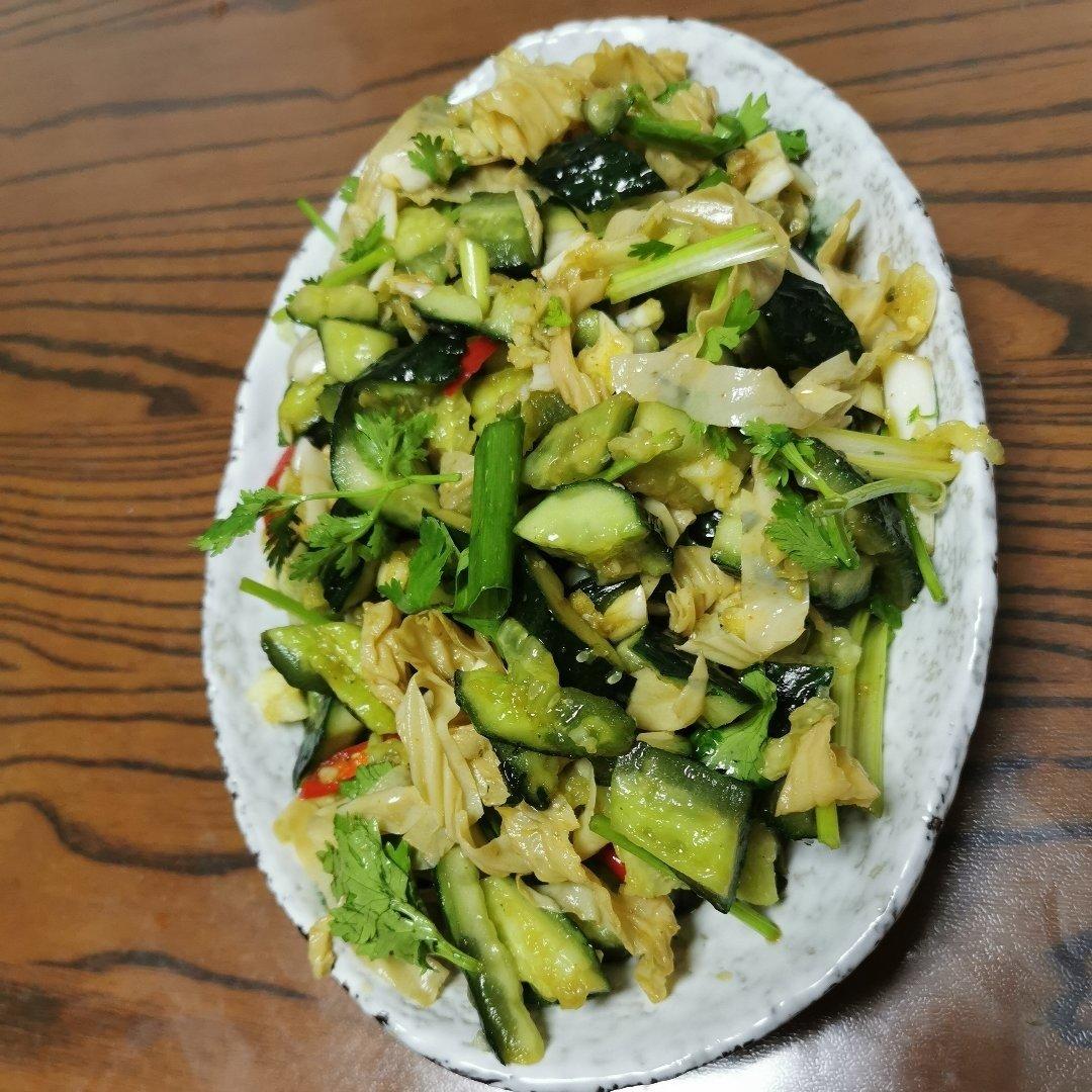 凉拌黄瓜豆皮