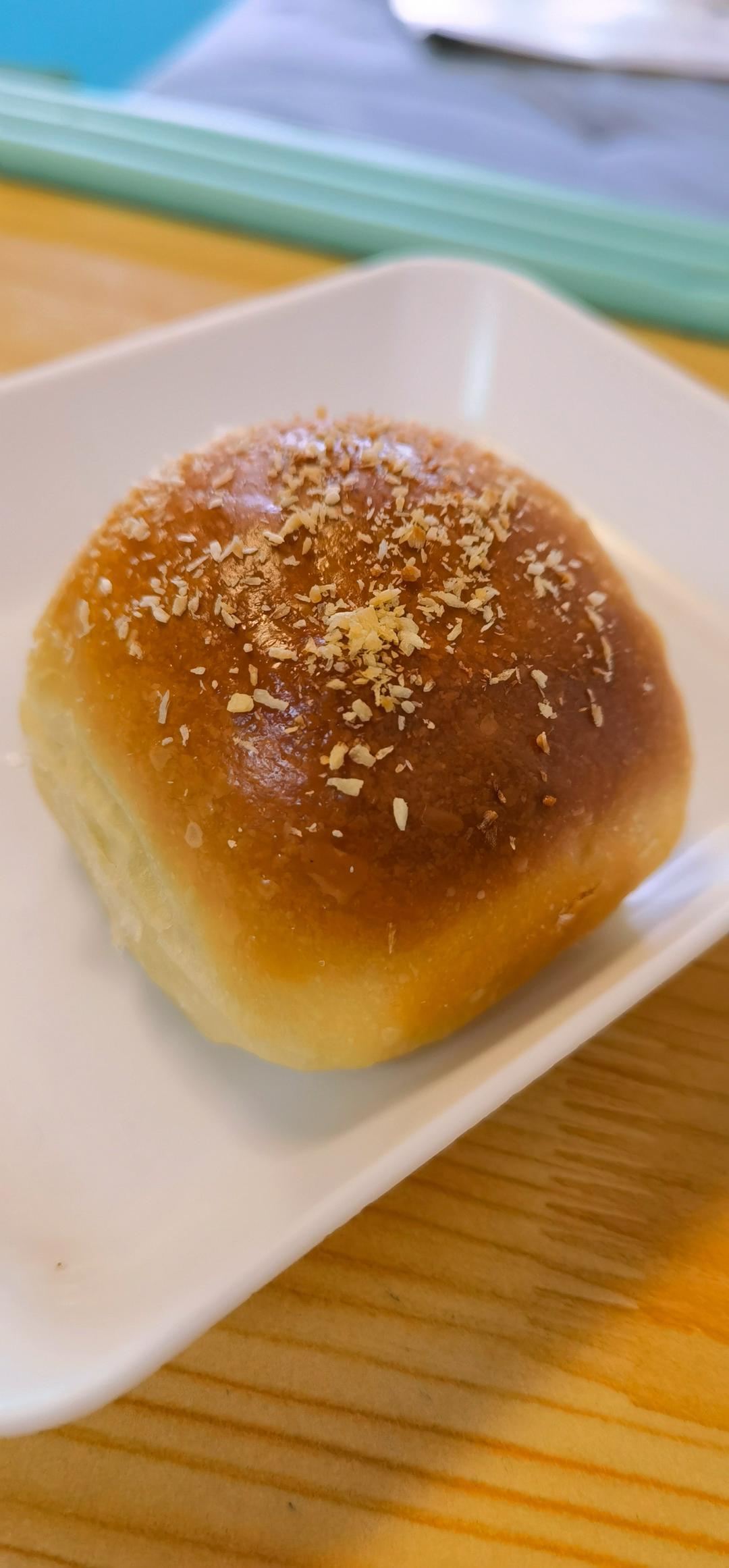 超级柔软的奶油奶酪椰蓉小餐包