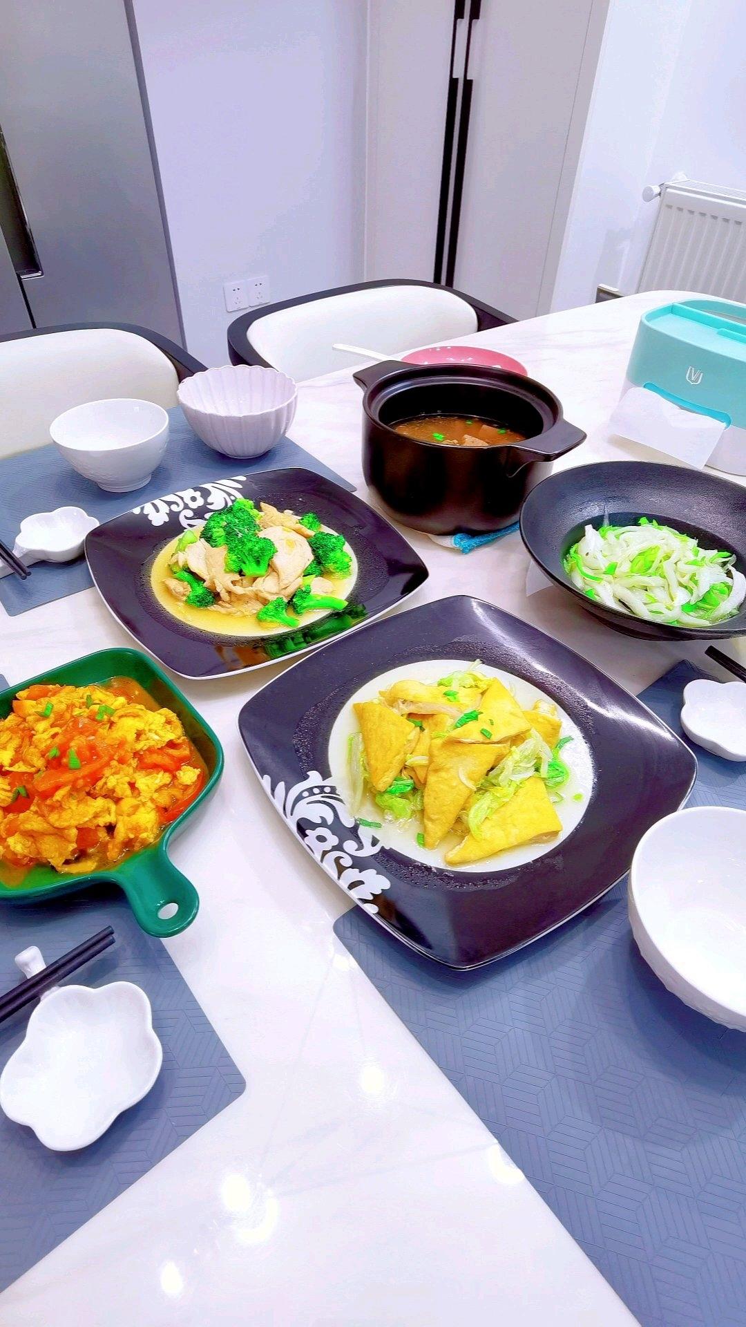 家常简餐