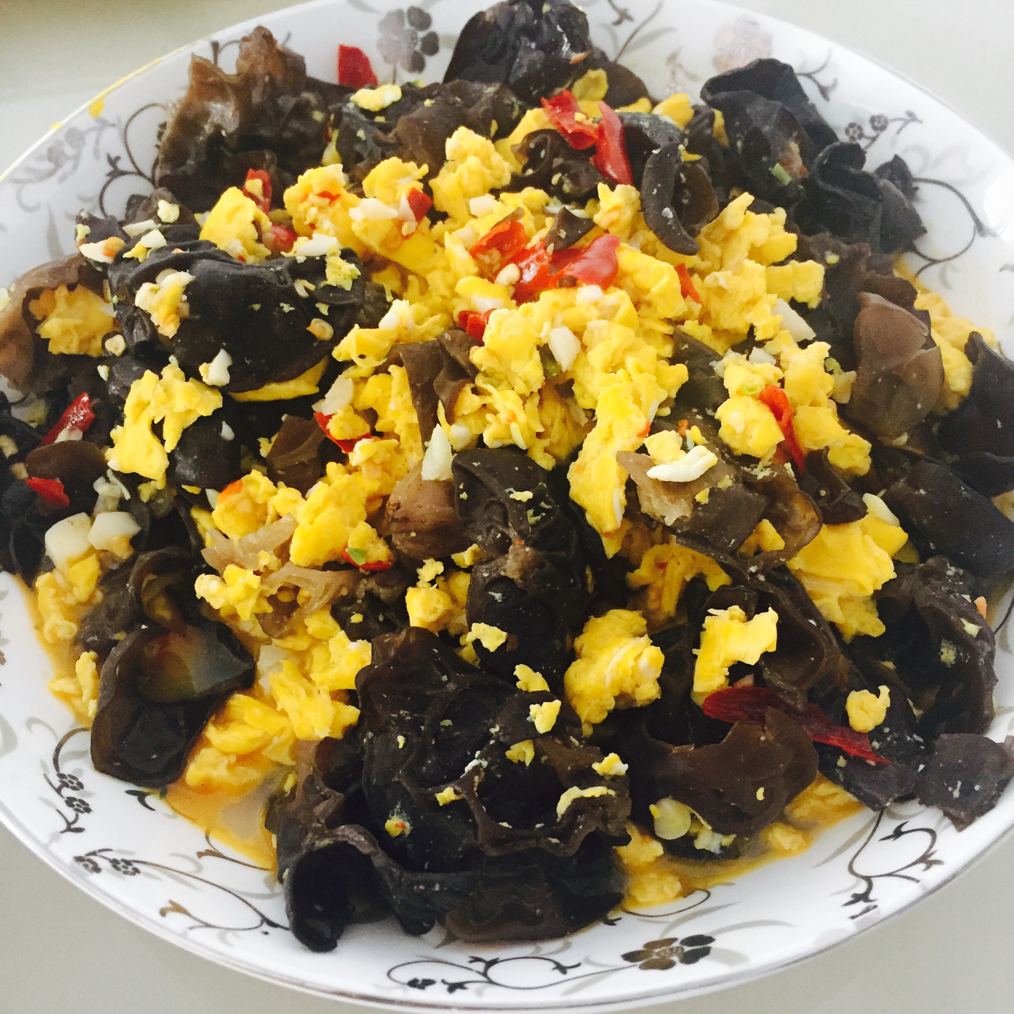 剁椒木耳鸡蛋