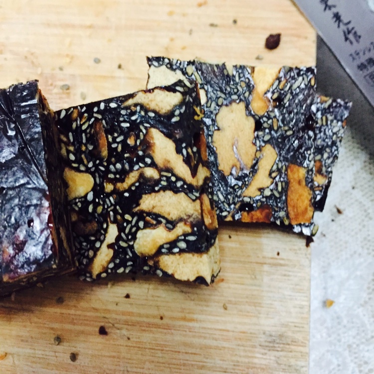 核桃桂圆芝麻红枣阿胶膏
