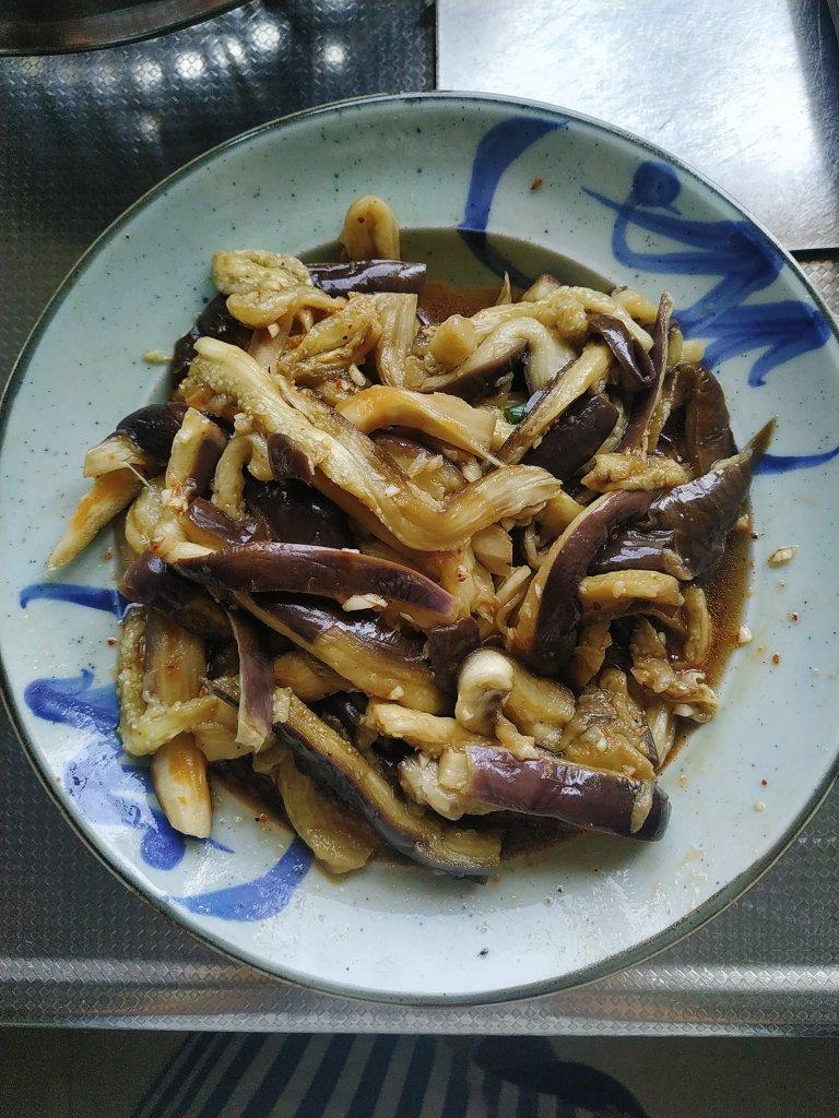 凉拌茄子这样做，堪称米饭杀手