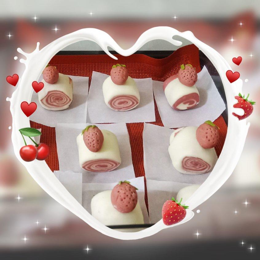 可爱到炸裂的草莓刀切馒头🍓