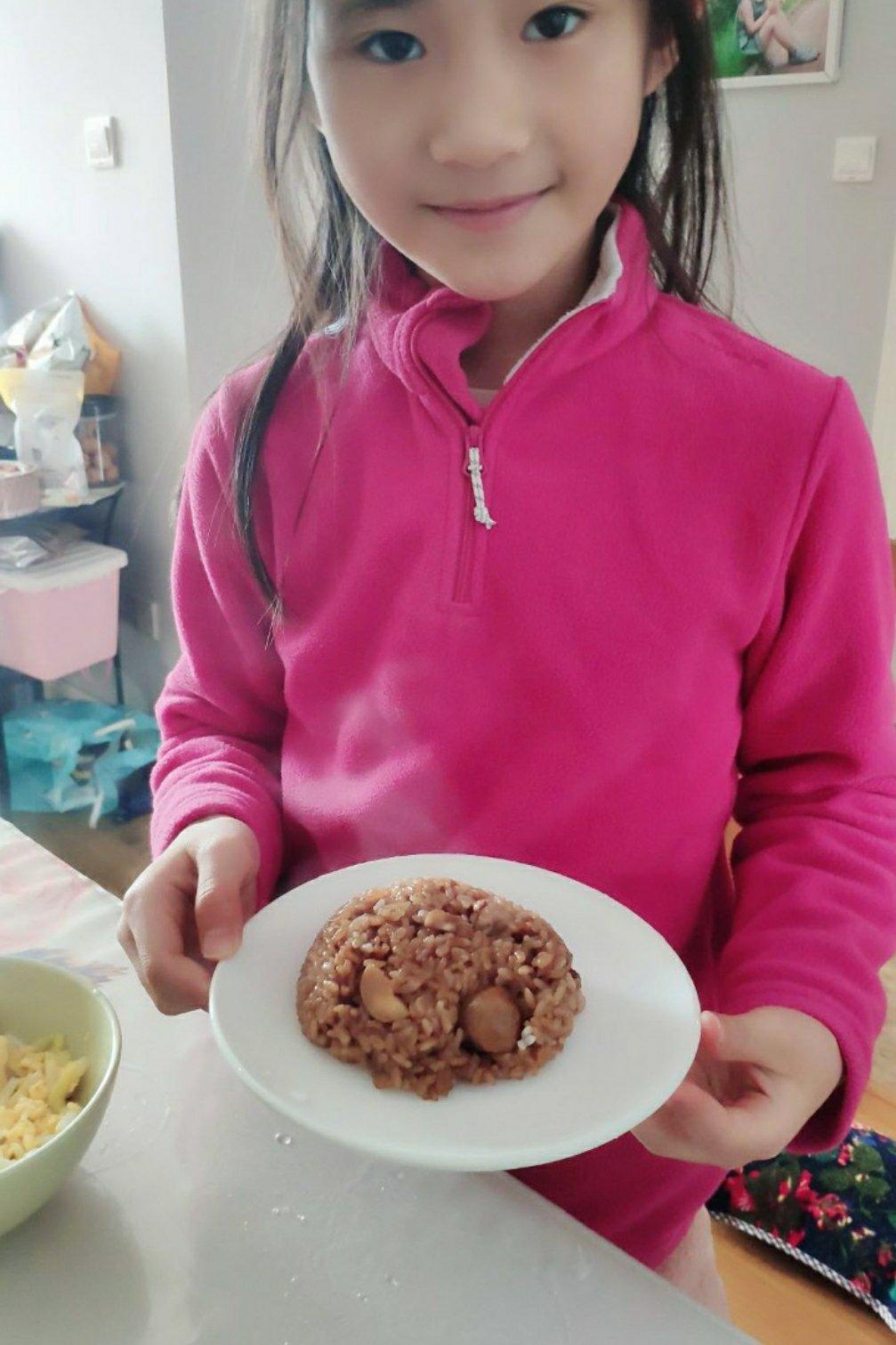 电饭煲栗子鸡腿焖饭