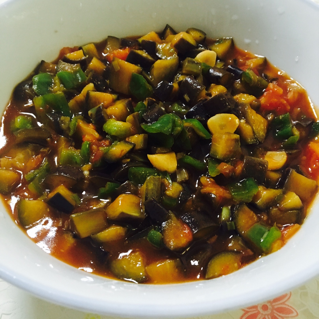 茄子肉丁打卤面