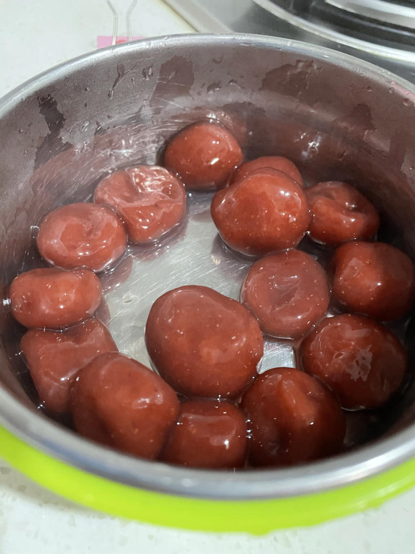 治愈系草莓珍珠