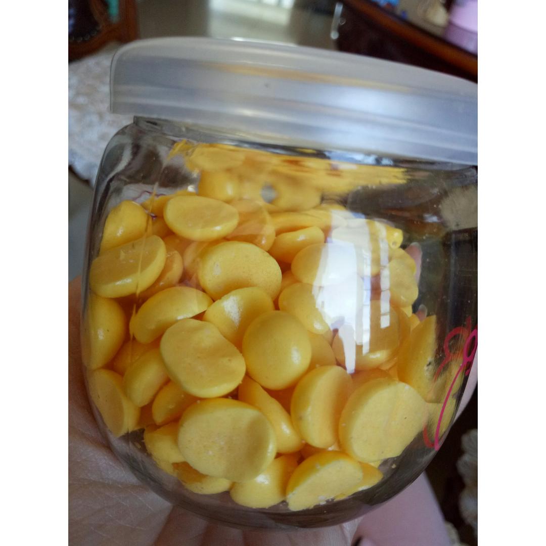 入口即化的无添加蛋黄溶豆