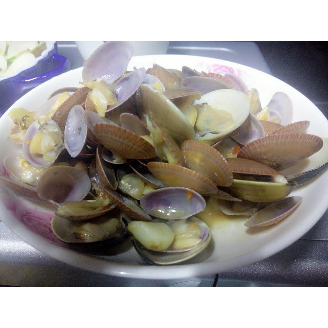 葱炒花蛤