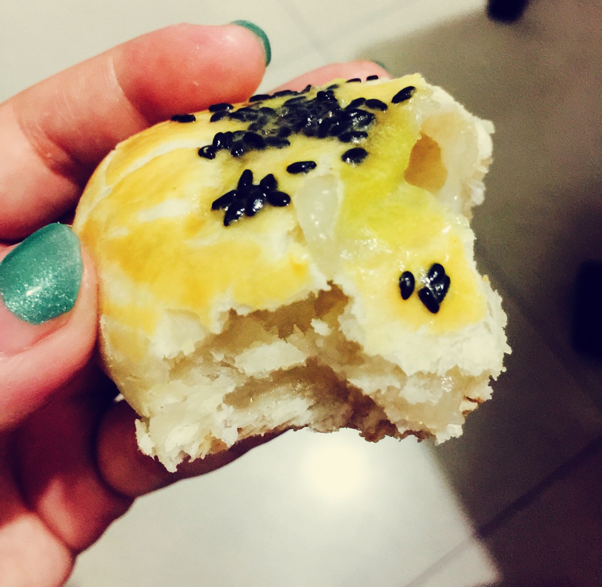一道很著名的中式面点——老婆饼