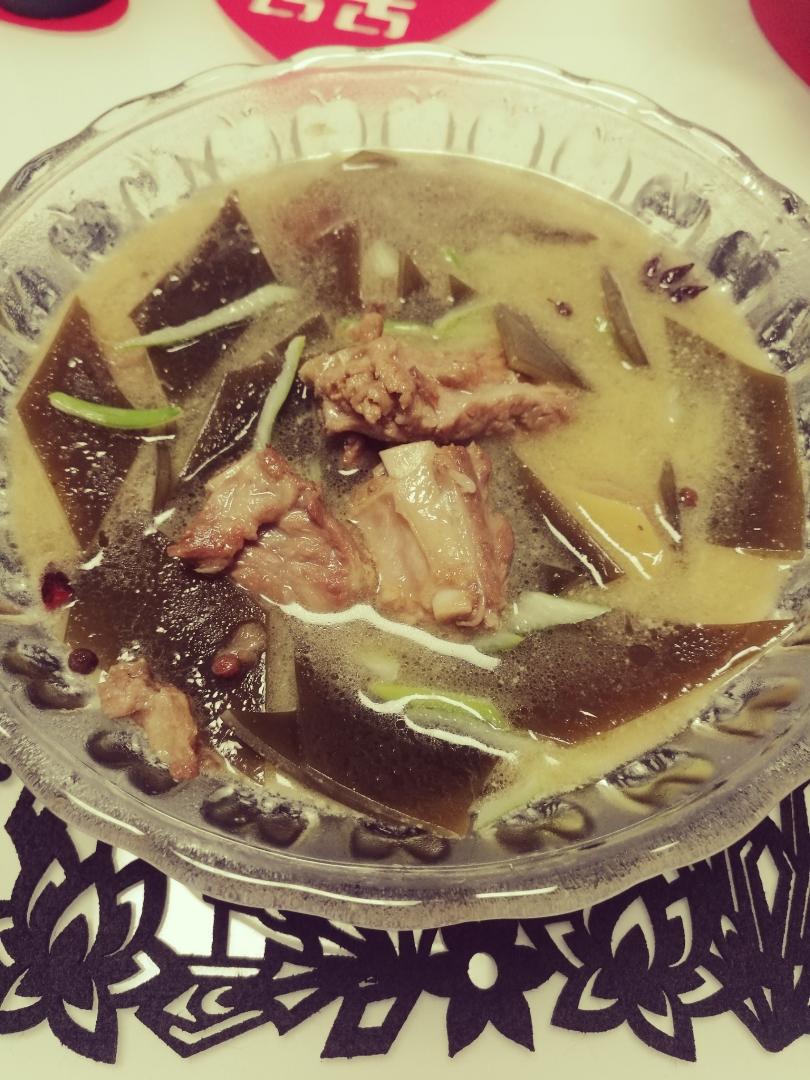 排骨炖海带