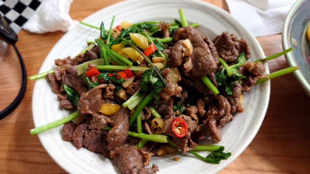 [超下饭]泡椒香菜牛肉