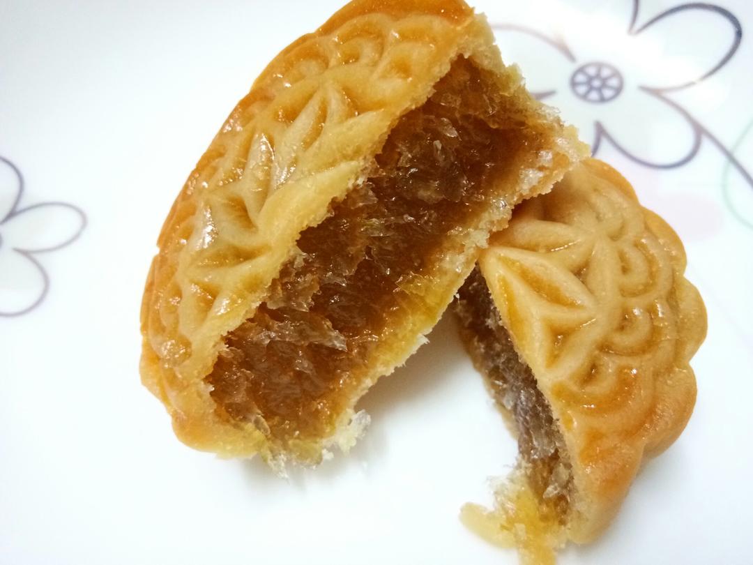 广式月饼—蛋黄莲蓉月饼