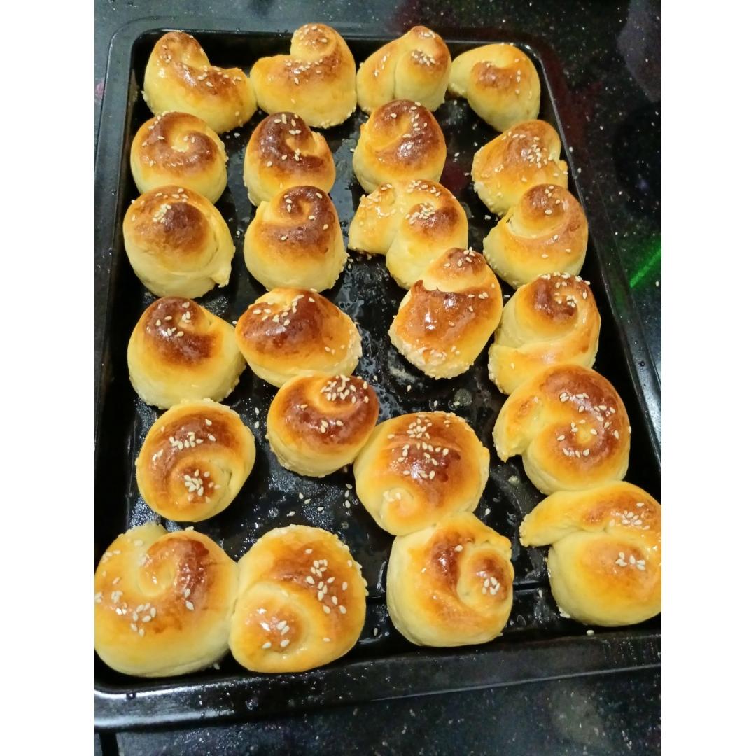 脆底蜂蜜小面包
