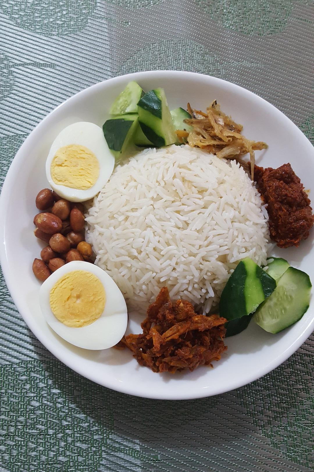 白羊mq做的翻滚吧大厨马来西亚椰浆饭