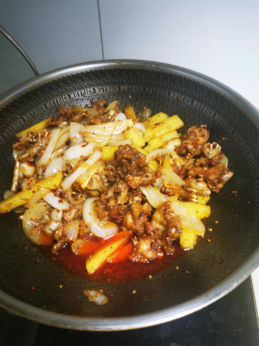 三步搞定最爱的干锅牛蛙