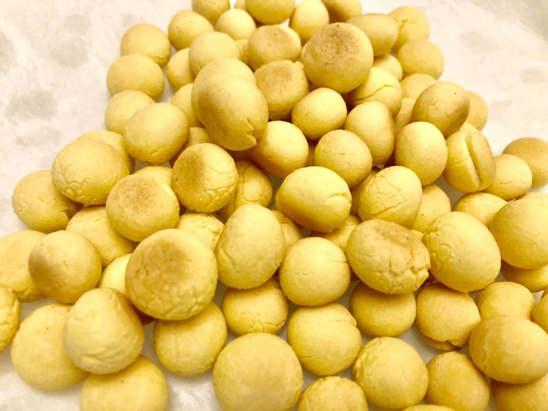 宝宝零食—酥香小馒头