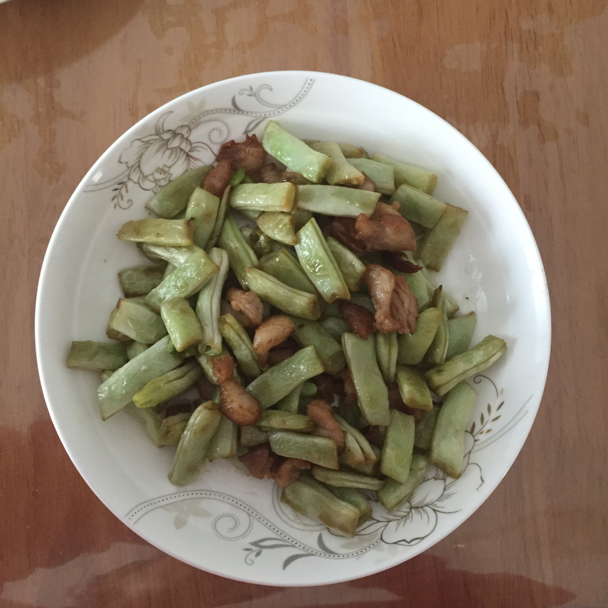 豆角炒肉