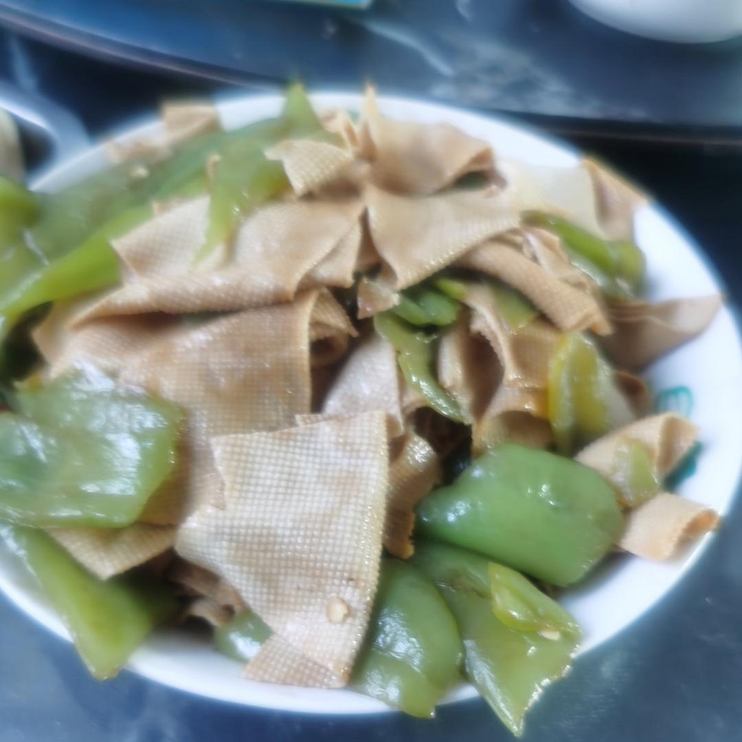 尖椒炒豆皮➕灵魂汤汁