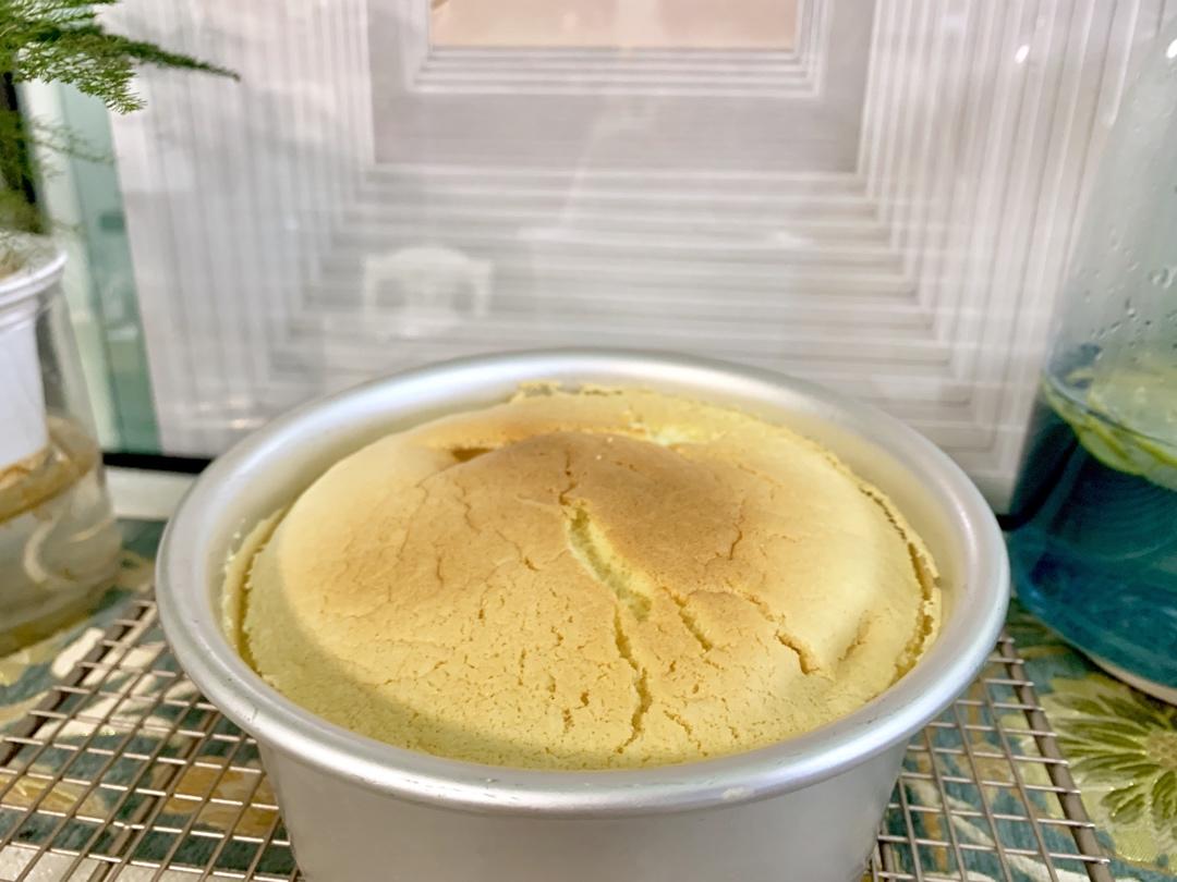 超柔软6寸戚风蛋糕(附8寸配方)零失败 超详细‼️含操作视频