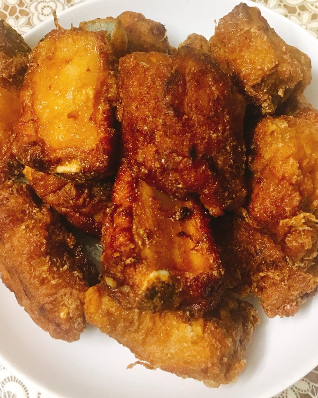 香酥炸排骨