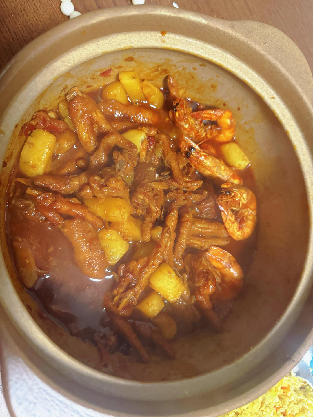 鸡爪大虾煲