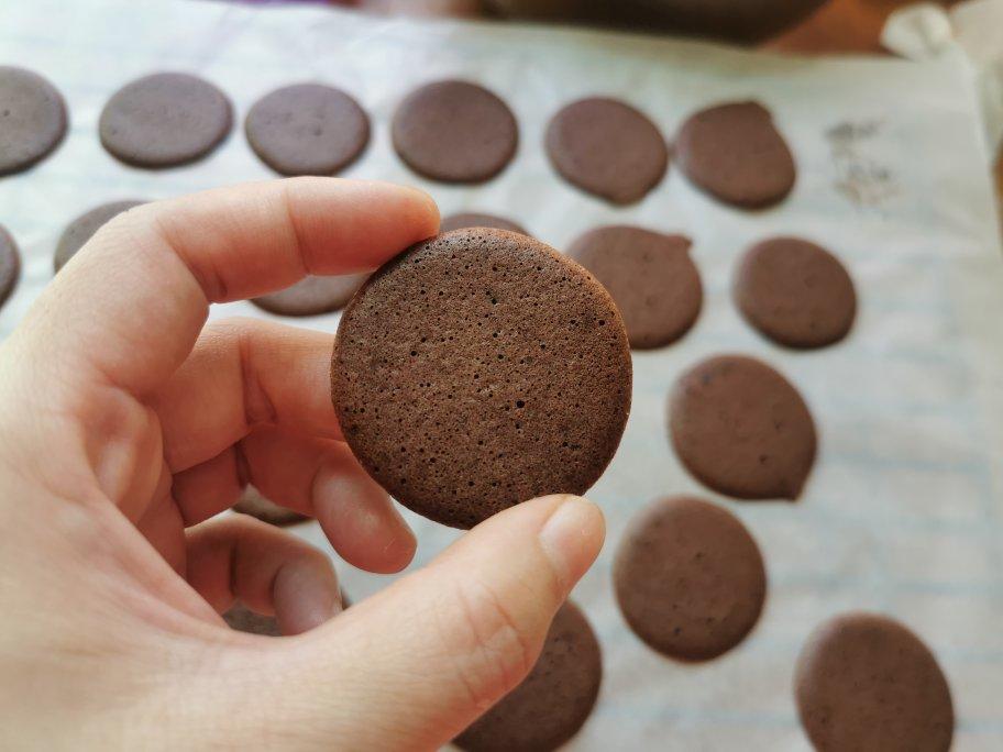 坚果仁巧克力脆脆