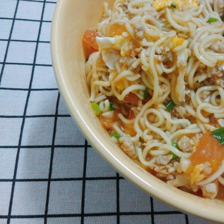 番茄瘦肉鸡蛋面