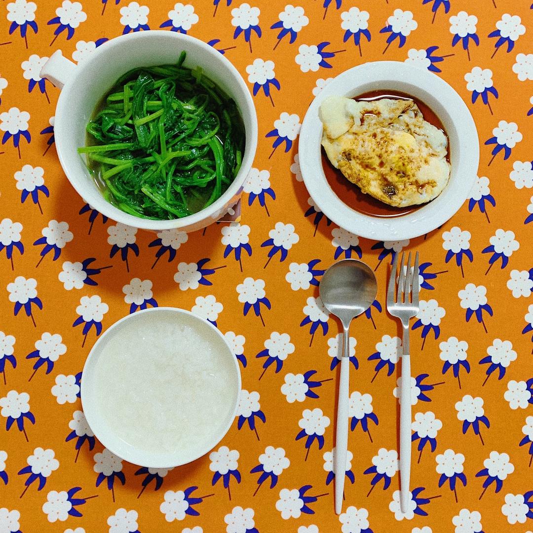 清炒菠菜