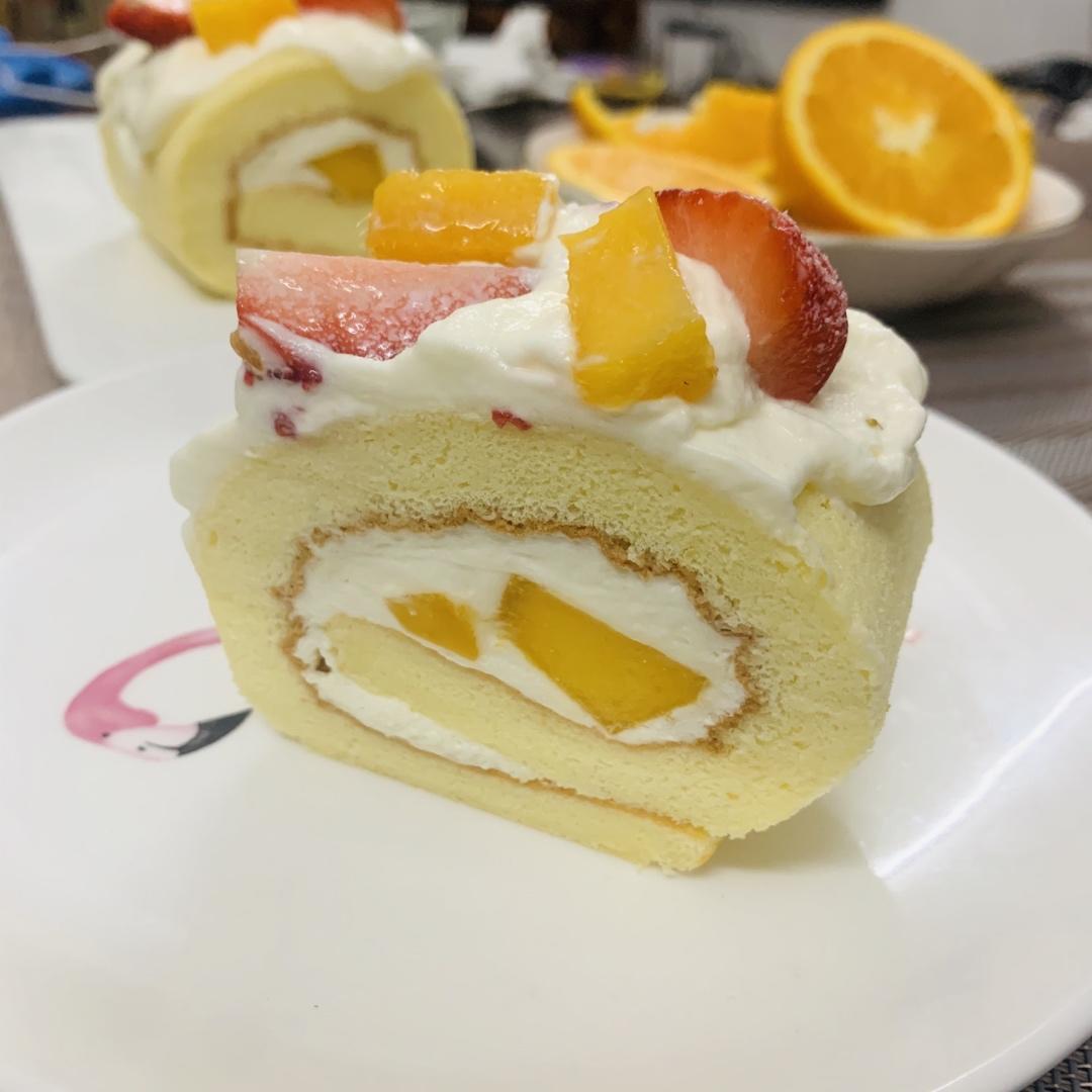 芒果蛋糕卷（详细的小四卷制作视频）