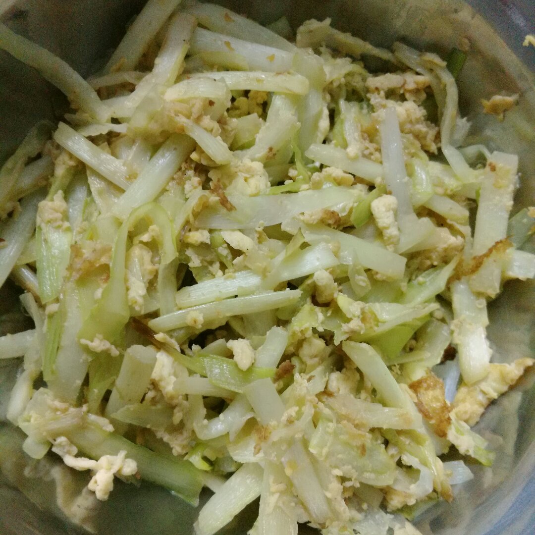 韭黄炒鸡蛋