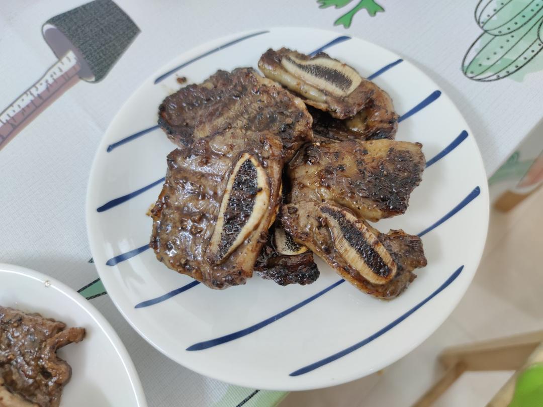 黑椒牛排