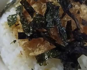 鱼松拌饭的做法 步骤4