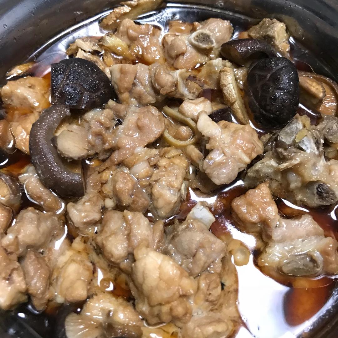 香菇蒸排骨