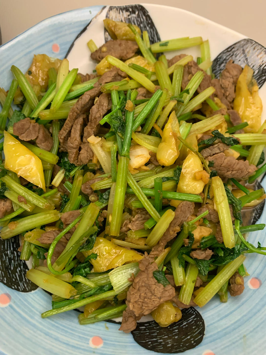 野山椒香菜牛肉