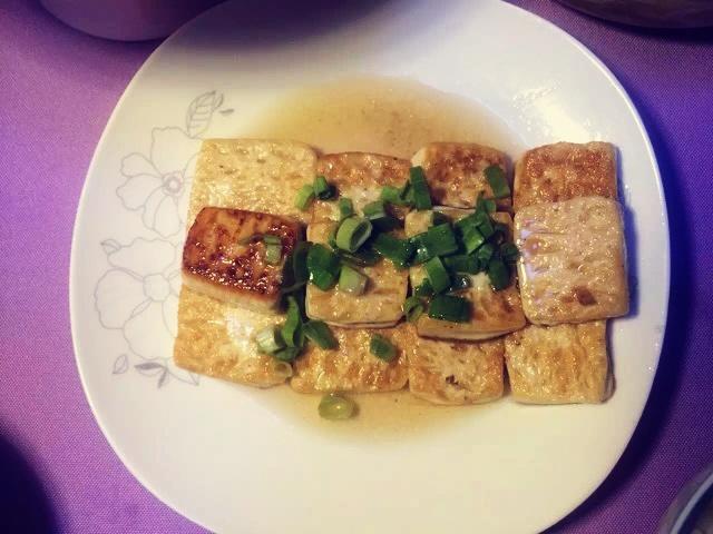 煎甜嫩豆腐