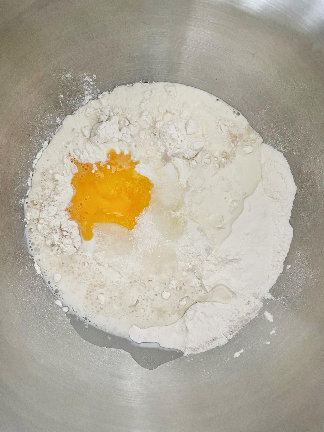 纯奶手撕吐司的做法 步骤1
