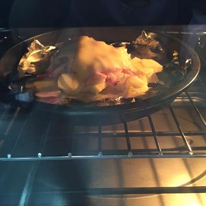 洋葱土豆芝士烤虾（婴儿无油盐版）的做法 步骤3
