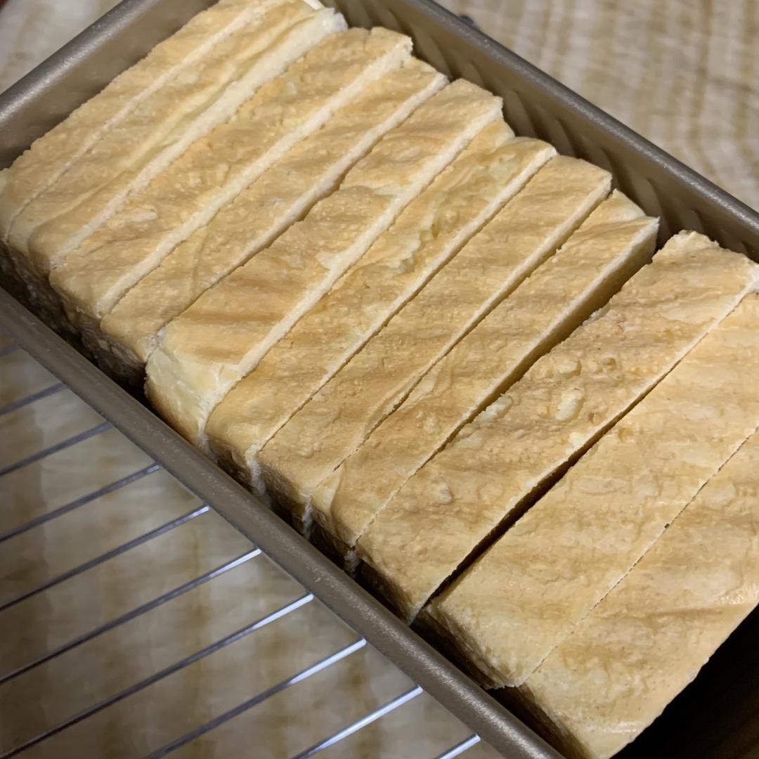 软到不知所措的牛奶卷