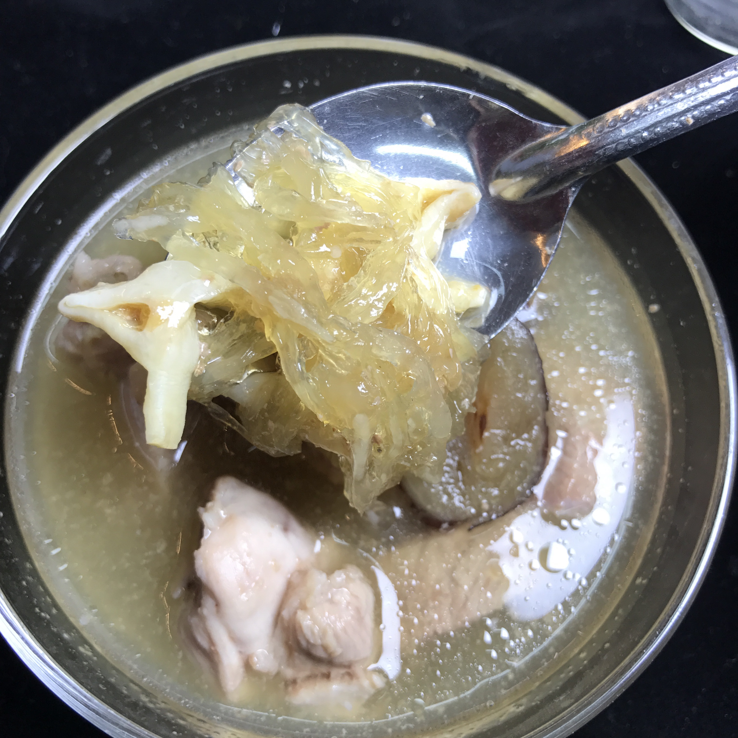 金丝燕花胶瘦肉汤的做法 步骤6