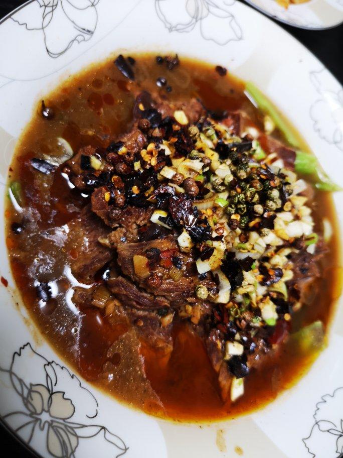 【水煮牛肉】